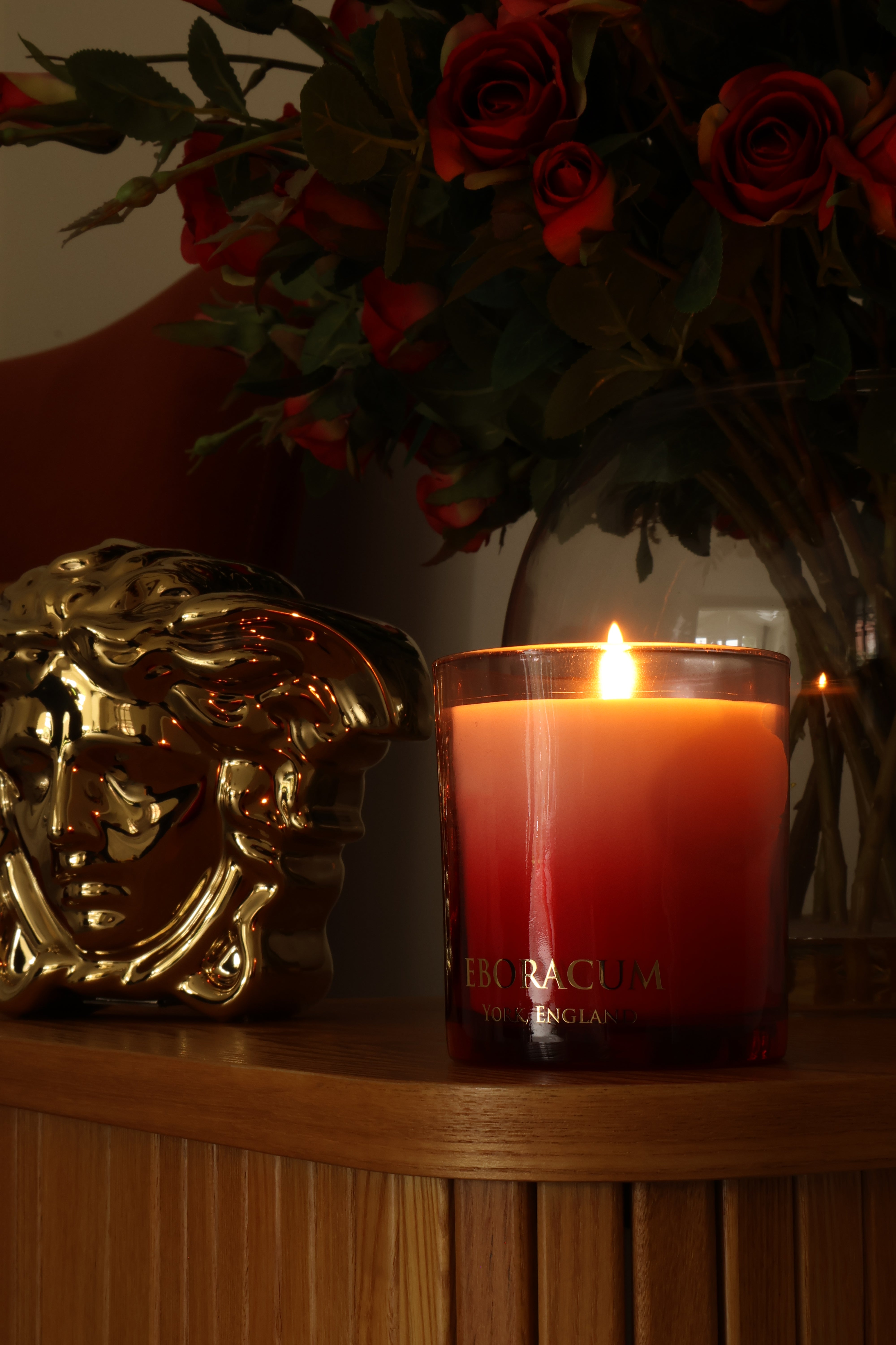 The Art of the Scent: How to Choose a Signature Scent for Your Home