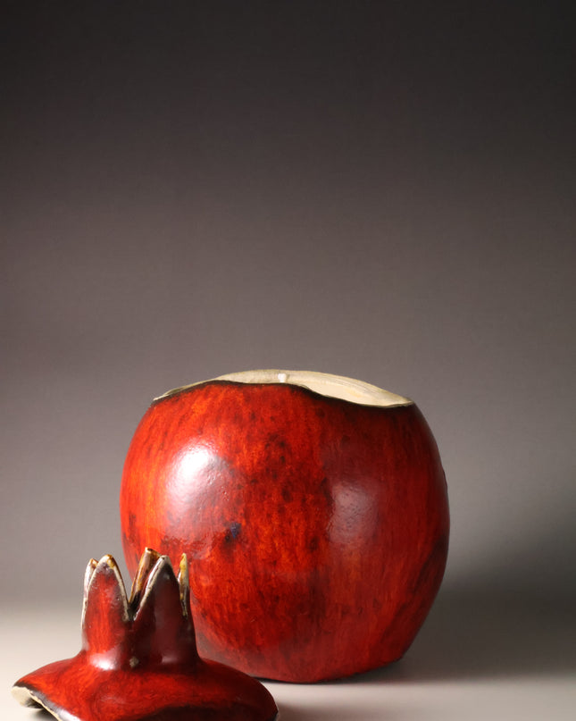 Eboracum Ceramic Pomegranate Candle