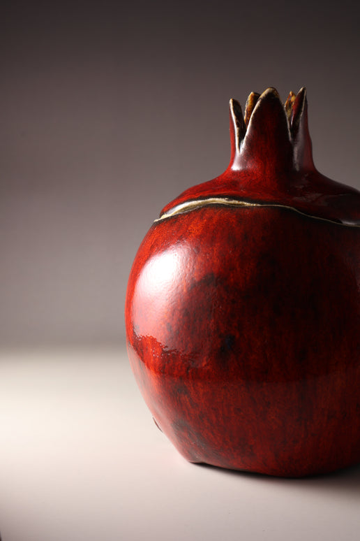 Eboracum Ceramic Pomegranate Candle