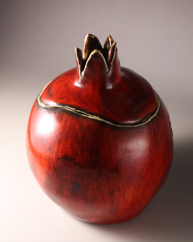 Eboracum Ceramic Pomegranate Candle