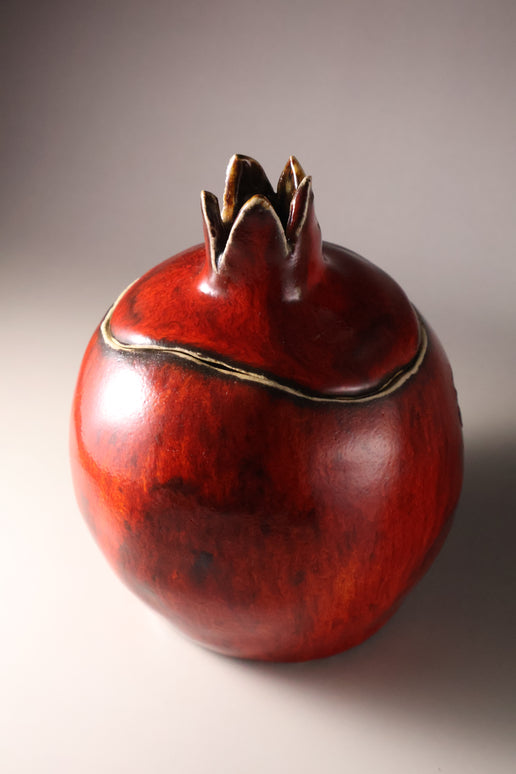 Eboracum Ceramic Pomegranate Candle