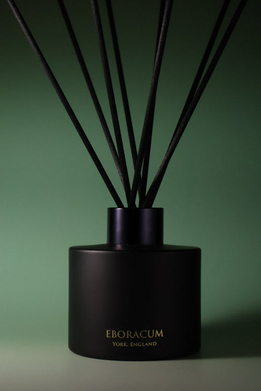 Mint, Ginger and Tobacco reed diffuser