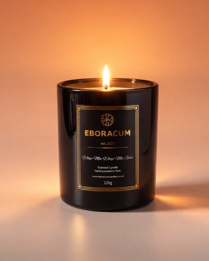 Whip-Ma-Whop-Ma-Gate York City Candle (Cyclamen, Pear and White Tea)